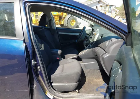 2010 Pontiac Vibe из США, поврежденный, VIN 5Y2SP6E85AZ408948